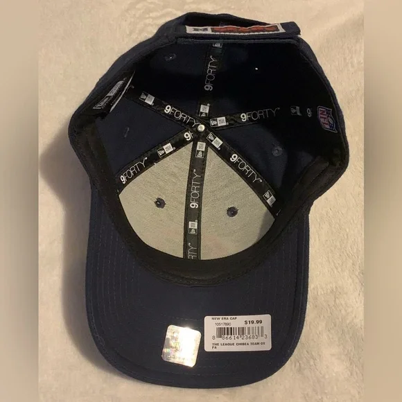 Chicago Bears hat with Sticker Tags - Picture 7 of 10